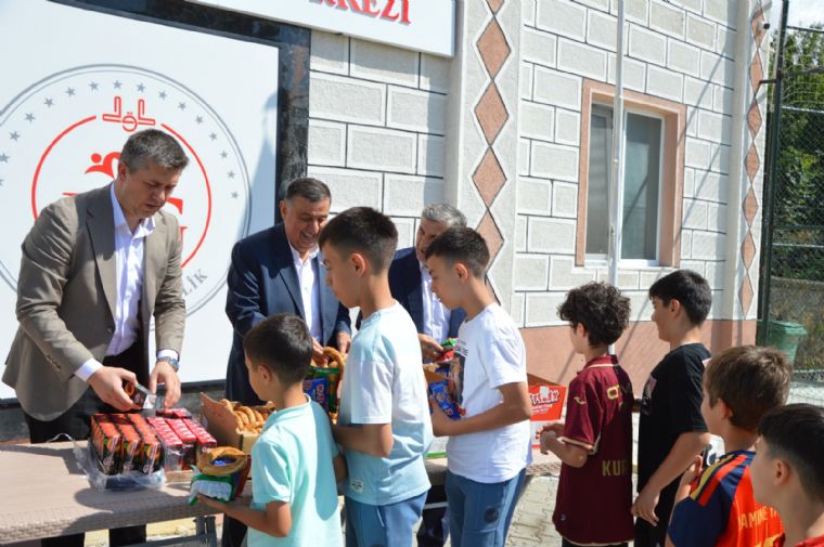 Diyanet Gençlik Merkezi, Sünnetçi Camii