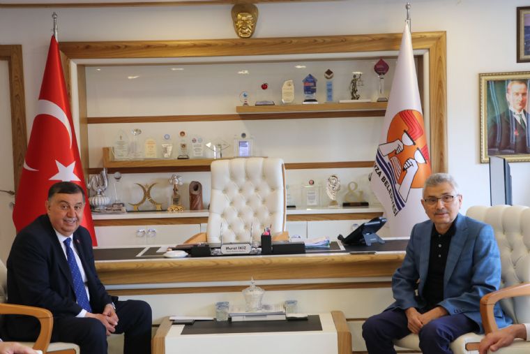 Ak Parti Genel Başkan Danışmanı Gülle’den Havza Belediye Başkanı İkiz’e Ziyaret