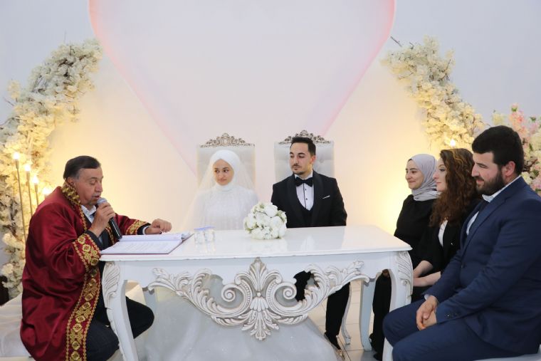 Havza Belediye Başkanı İkiz, İlk Nikahı Kıydı