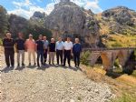 Belediyemiz Fen İşleri Müdürlüğüne Bağlı Ekiplerimiz Tarafından Yapılan Yol ve Park Bahçe Çalışmalarını Yerinde İnceleyerek Değerlendirmelerde Bulunduk.